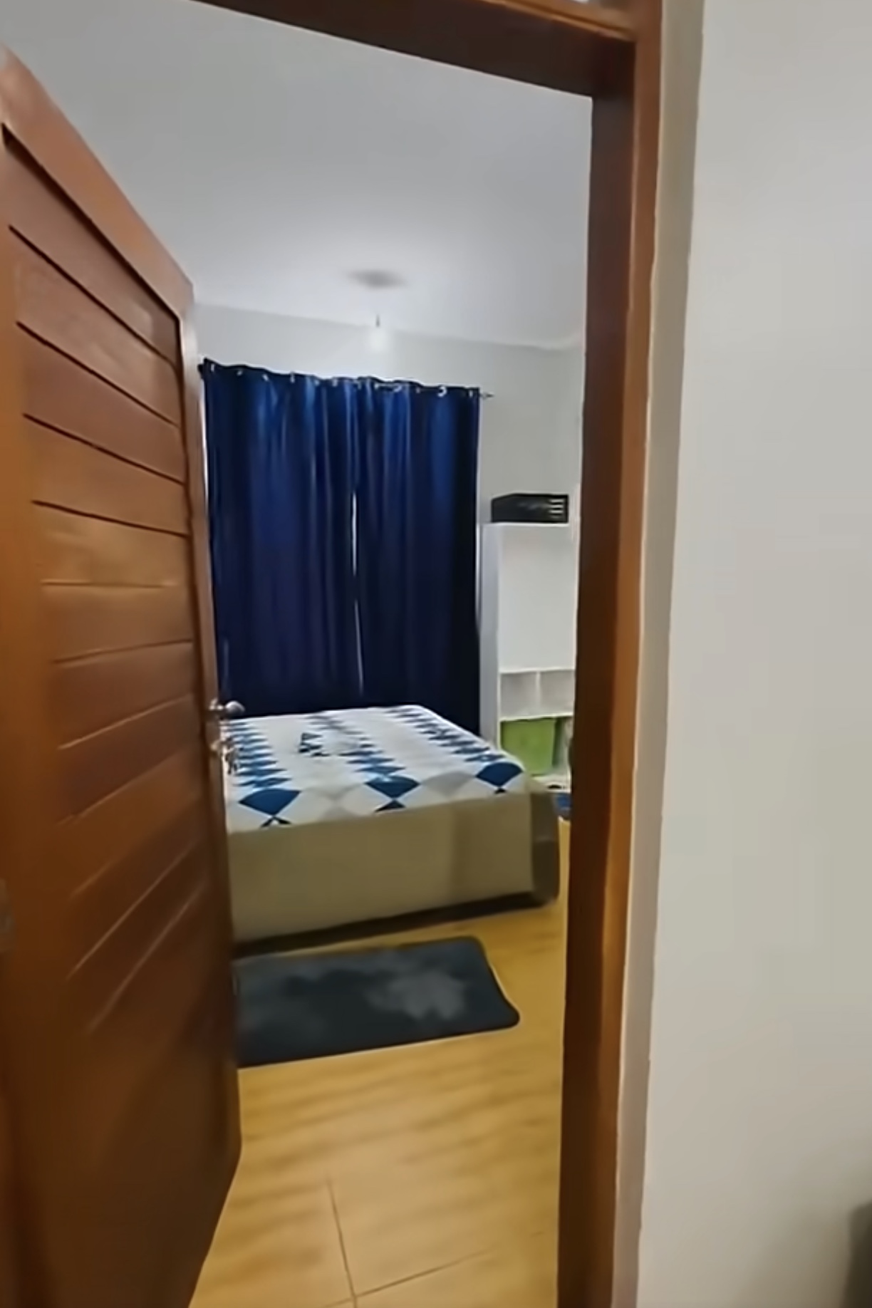 10875AEA-E8C9-4E9D-A3BC-41696C82BB78